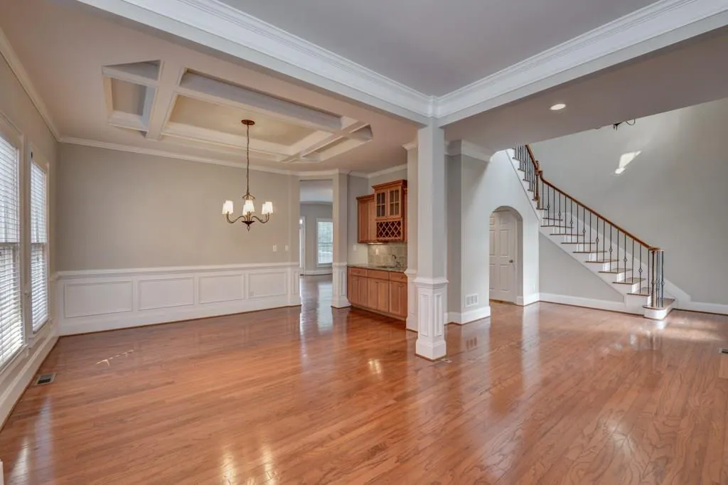 3265 Osborne Road Ne, Atlanta, Georgia 30319, 5 Bedrooms Bedrooms, ,4 BathroomsBathrooms,Residential,Sold,3265 Osborne Road Ne,5771958