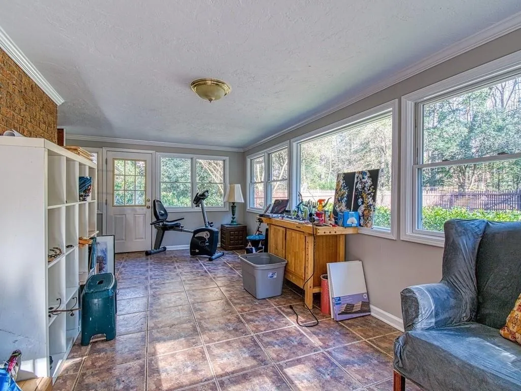 7205 Riverside Drive, Atlanta, Georgia 30328, 5 Bedrooms Bedrooms, ,4 BathroomsBathrooms,Residential,Sold,7205 Riverside Drive,6663949