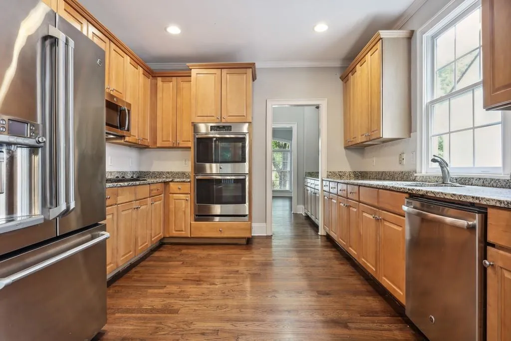 996 Pitts Road Unit C, Sandy Springs, Georgia 30350, 5 Bedrooms Bedrooms, ,4 BathroomsBathrooms,Residential,Sold,996 Pitts Road Unit C,7081869