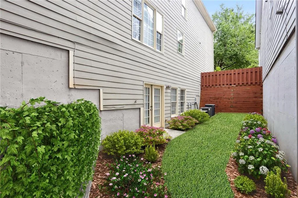 996 Pitts Road Unit C, Sandy Springs, Georgia 30350, 5 Bedrooms Bedrooms, ,4 BathroomsBathrooms,Residential,Sold,996 Pitts Road Unit C,7081869