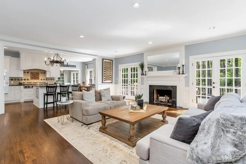 335 Breakwater Ridge, Sandy Springs, Georgia 30328, 6 Bedrooms Bedrooms, ,4 BathroomsBathrooms,Residential,Sold,335 Breakwater Ridge,6538484