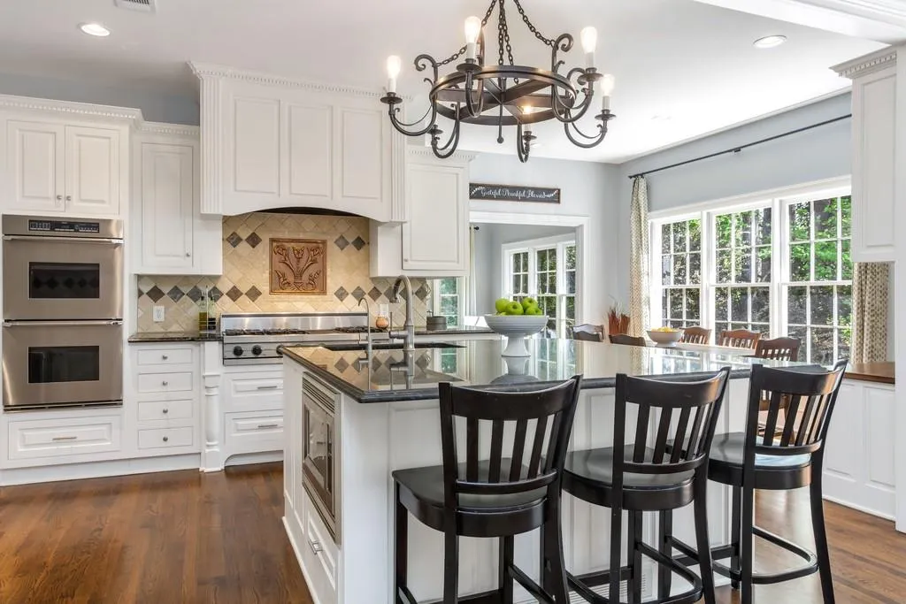 335 Breakwater Ridge, Sandy Springs, Georgia 30328, 6 Bedrooms Bedrooms, ,4 BathroomsBathrooms,Residential,Sold,335 Breakwater Ridge,6538484