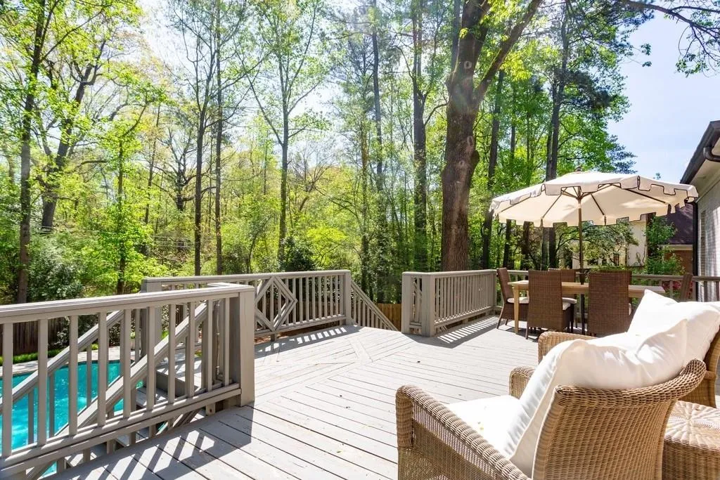 335 Breakwater Ridge, Sandy Springs, Georgia 30328, 6 Bedrooms Bedrooms, ,4 BathroomsBathrooms,Residential,Sold,335 Breakwater Ridge,6538484
