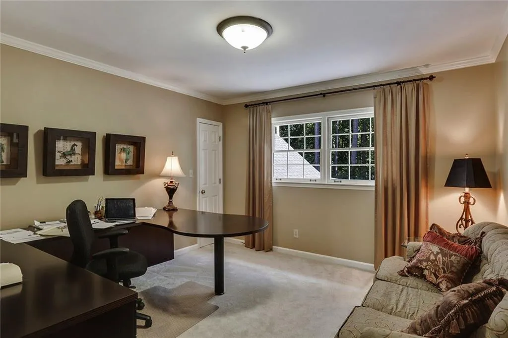 5475 Errol Place Nw, Sandy Springs, Georgia 30327, 5 Bedrooms Bedrooms, ,3 BathroomsBathrooms,Residential,Sold,5475 Errol Place Nw,5763012