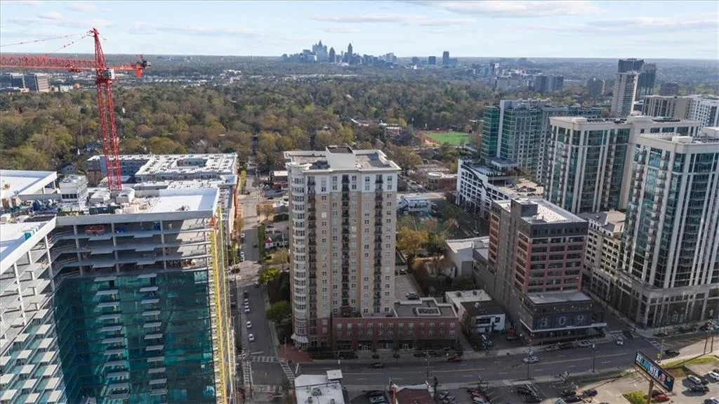 325 E Paces Ferry Road Ne Unit 504, Atlanta, Georgia 30305, 1 Bedroom Bedrooms, ,1 BathroomBathrooms,Residential,For Sale,325 E Paces Ferry Road Ne Unit 504,7542937
