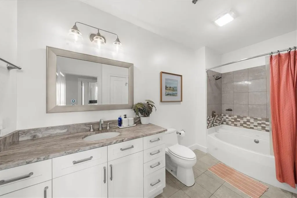 325 E Paces Ferry Road Ne Unit 504, Atlanta, Georgia 30305, 1 Bedroom Bedrooms, ,1 BathroomBathrooms,Residential,For Sale,325 E Paces Ferry Road Ne Unit 504,7542937