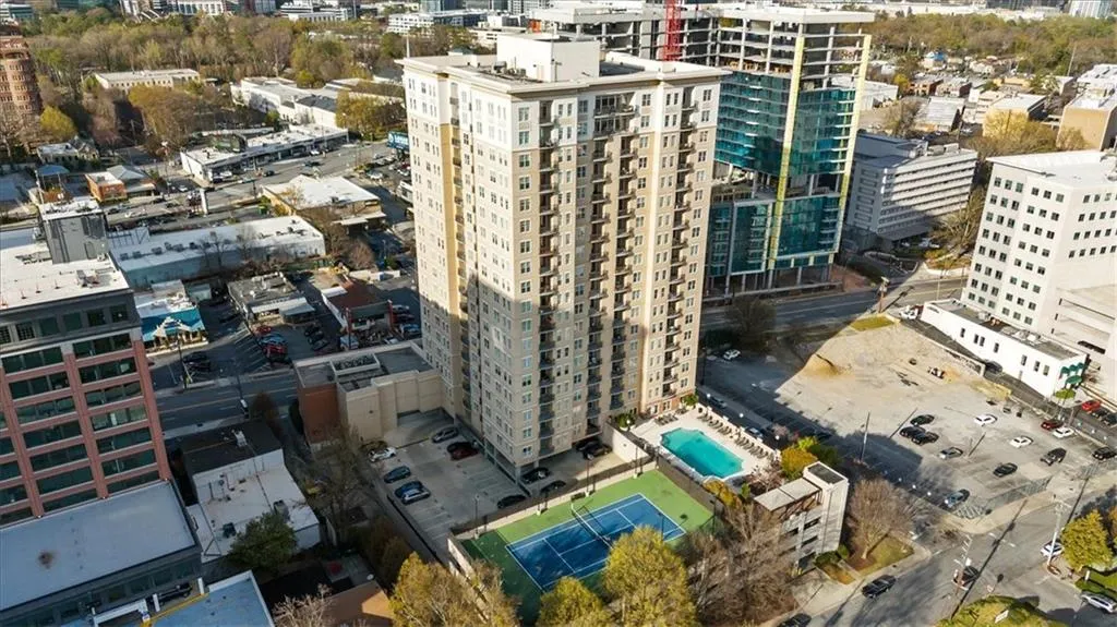 325 E Paces Ferry Road Ne Unit 504, Atlanta, Georgia 30305, 1 Bedroom Bedrooms, ,1 BathroomBathrooms,Residential,For Sale,325 E Paces Ferry Road Ne Unit 504,7542937