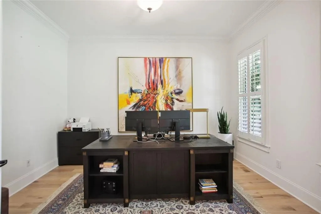 525 Forest Hills Drive, Atlanta, Georgia 30342, 6 Bedrooms Bedrooms, ,5 BathroomsBathrooms,Residential,Sold,525 Forest Hills Drive,7705632