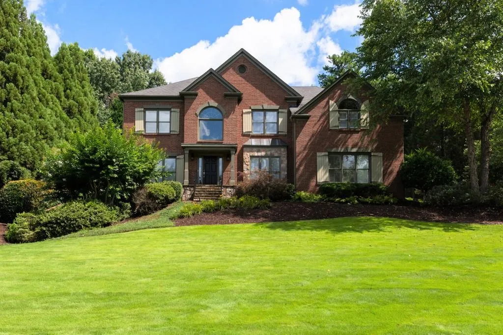 515 Woodmoore Court Ne, Atlanta, Georgia 30342, 6 Bedrooms Bedrooms, ,4 BathroomsBathrooms,Residential,Sold,515 Woodmoore Court Ne,6857223