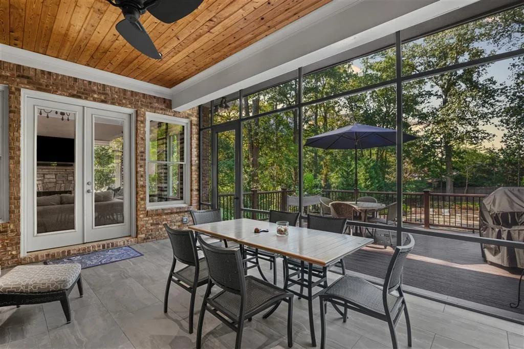 4724 Dudley Lane, Atlanta, Georgia 30327, 5 Bedrooms Bedrooms, ,5 BathroomsBathrooms,Residential,For Sale,4724 Dudley Lane,7650388