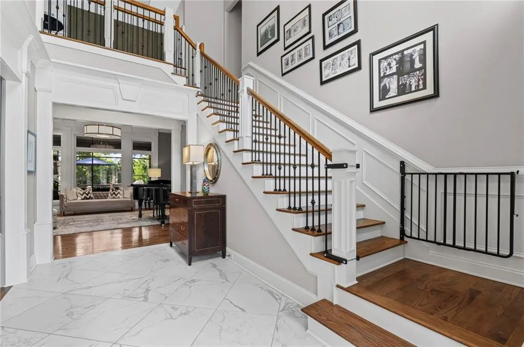4724 Dudley Lane, Atlanta, Georgia 30327, 5 Bedrooms Bedrooms, ,5 BathroomsBathrooms,Residential,For Sale,4724 Dudley Lane,7650388