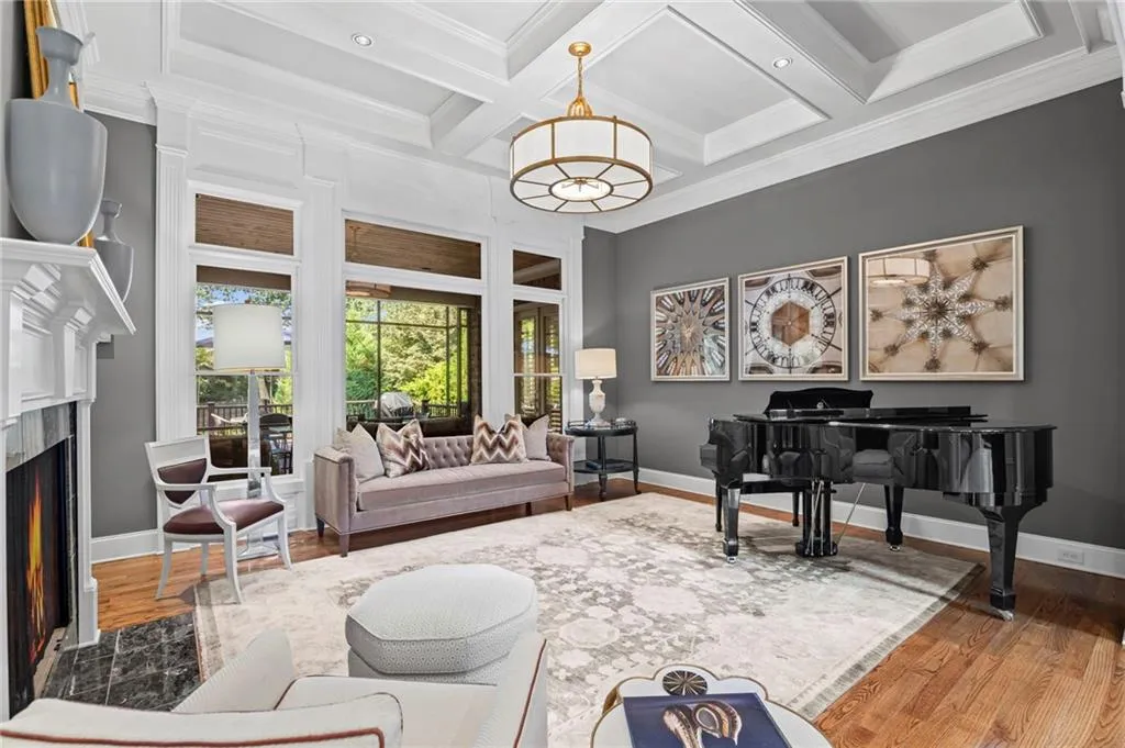 4724 Dudley Lane, Atlanta, Georgia 30327, 5 Bedrooms Bedrooms, ,5 BathroomsBathrooms,Residential,For Sale,4724 Dudley Lane,7650388