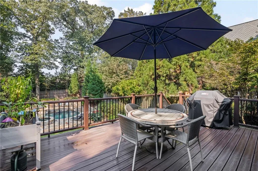 4724 Dudley Lane, Atlanta, Georgia 30327, 5 Bedrooms Bedrooms, ,5 BathroomsBathrooms,Residential,For Sale,4724 Dudley Lane,7650388