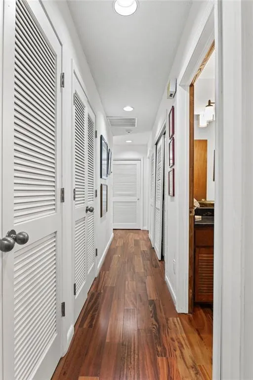 496 Kingswood Lane Nw, Atlanta, Georgia 30305, 2 Bedrooms Bedrooms, ,3 BathroomsBathrooms,Residential,For Sale,496 Kingswood Lane Nw,7620772
