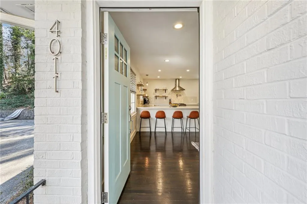 4011 Arden Way Ne, Atlanta, Georgia 30342, 3 Bedrooms Bedrooms, 0 ,2 BathroomsBathrooms,Residential,Sold,4011 Arden Way Ne,7736757