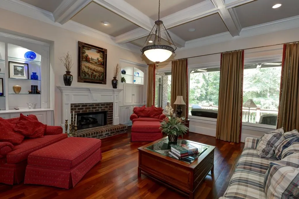 610 Windsor Parkway Ne, Sandy Springs, Georgia 30342, 5 Bedrooms Bedrooms, ,5 BathroomsBathrooms,Residential,Sold,610 Windsor Parkway Ne,5646166