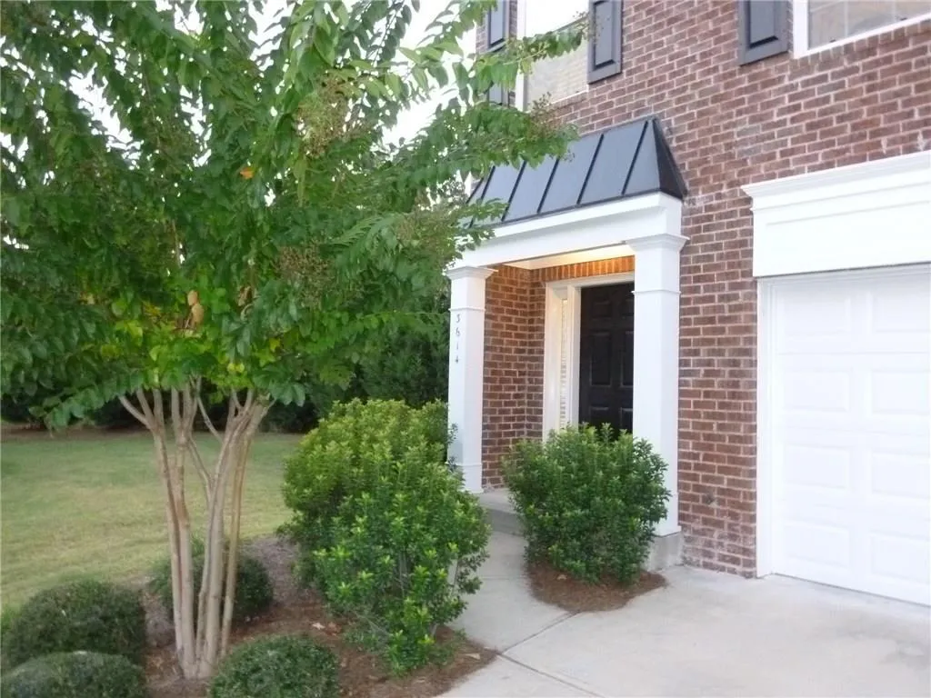 3614 Chattahoochee Summit Drive Unit 3614, Atlanta, Georgia 30339, 3 Bedrooms Bedrooms, ,2 BathroomsBathrooms,Residential,Sold,3614 Chattahoochee Summit Drive Unit 3614,5709861