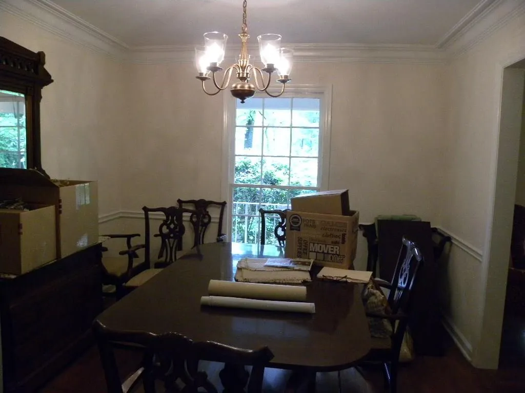 480 Mossyvale Way, Sandy Springs, Georgia 30328, 4 Bedrooms Bedrooms, ,2 BathroomsBathrooms,Residential,Sold,480 Mossyvale Way,5694183