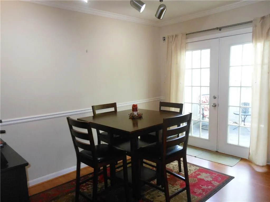 6900 Roswell Road Unit N4, Atlanta, Georgia 30328, 2 Bedrooms Bedrooms, ,2 BathroomsBathrooms,Residential,Sold,6900 Roswell Road Unit N4,5669392