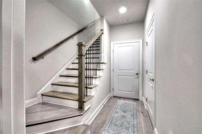 4325 Parkside Place, Sandy Springs, Georgia 30342, 3 Bedrooms Bedrooms, ,3 BathroomsBathrooms,Residential,Sold,4325 Parkside Place,7149517