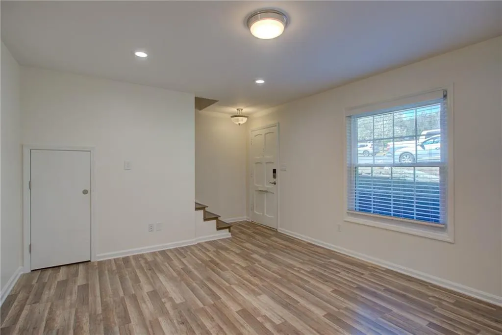 6113 Park Avenue, Atlanta, Georgia 30342, 3 Bedrooms Bedrooms, ,2 BathroomsBathrooms,Residential,Sold,6113 Park Avenue,7194232