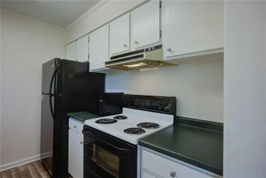 6113 Park Avenue, Atlanta, Georgia 30342, 3 Bedrooms Bedrooms, ,2 BathroomsBathrooms,Residential,Sold,6113 Park Avenue,7194232