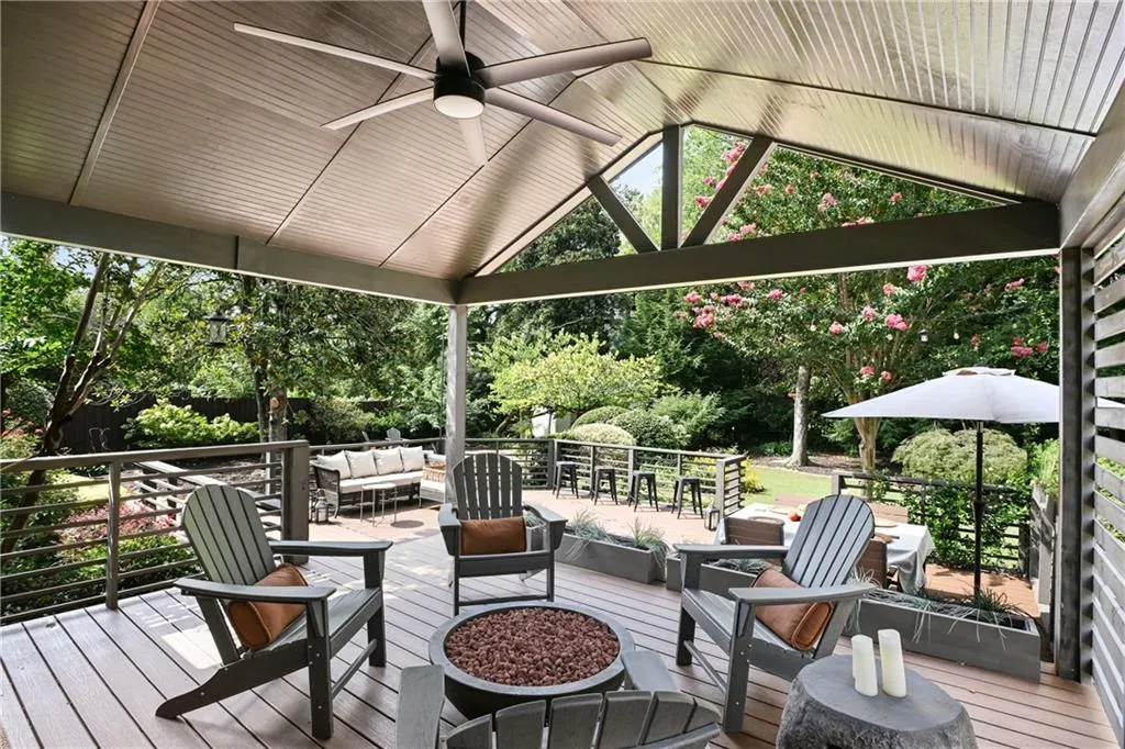 2067 Fairhaven Circle Ne, Atlanta, Georgia 30305, 2 Bedrooms Bedrooms, ,2 BathroomsBathrooms,Residential,For Sale,2067 Fairhaven Circle Ne,7637398