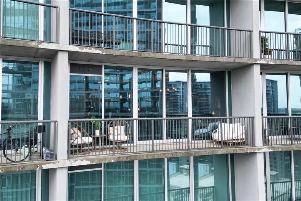 1080 Peachtree Street Ne Unit 2108, Atlanta, Georgia 30309, 1 Bedroom Bedrooms, ,1 BathroomBathrooms,Residential,For Sale,1080 Peachtree Street Ne Unit 2108,7523397