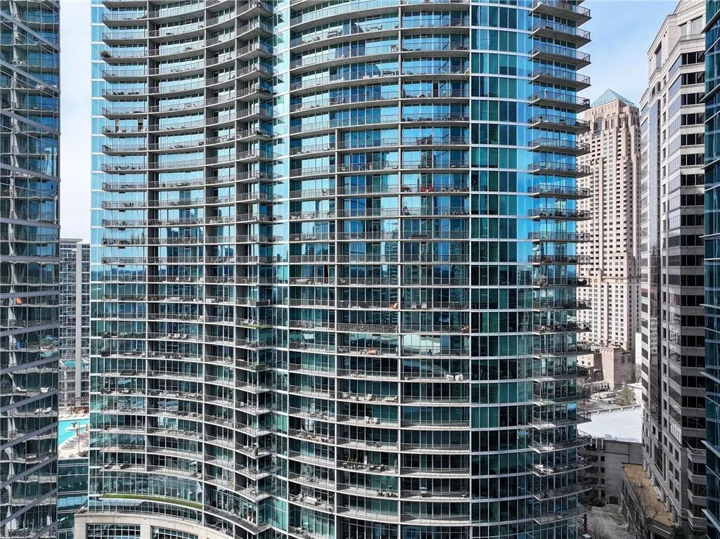 1080 Peachtree Street Ne Unit 2108, Atlanta, Georgia 30309, 1 Bedroom Bedrooms, ,1 BathroomBathrooms,Residential,For Sale,1080 Peachtree Street Ne Unit 2108,7523397
