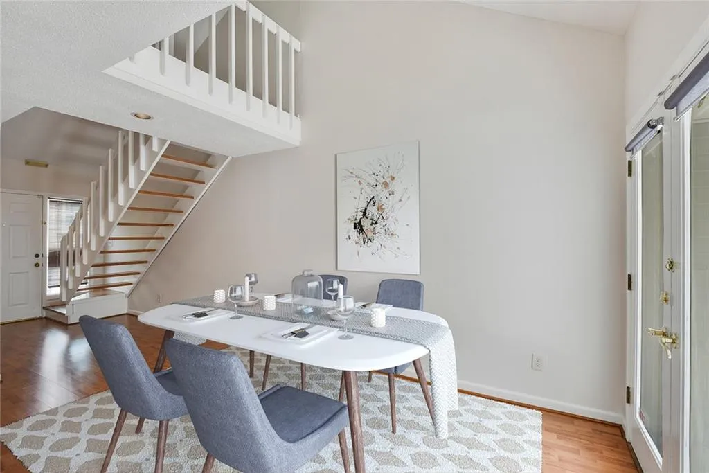 887 Juniper Street Unit K, Atlanta, Georgia 30309, 2 Bedrooms Bedrooms, ,2 BathroomsBathrooms,Residential,Sold,887 Juniper Street Unit K,6009948