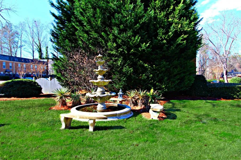 265 Winding River Drive Unit F, Sandy Springs, Georgia 30350, 2 Bedrooms Bedrooms, ,1 BathroomBathrooms,Residential,Sold,265 Winding River Drive Unit F,5628036