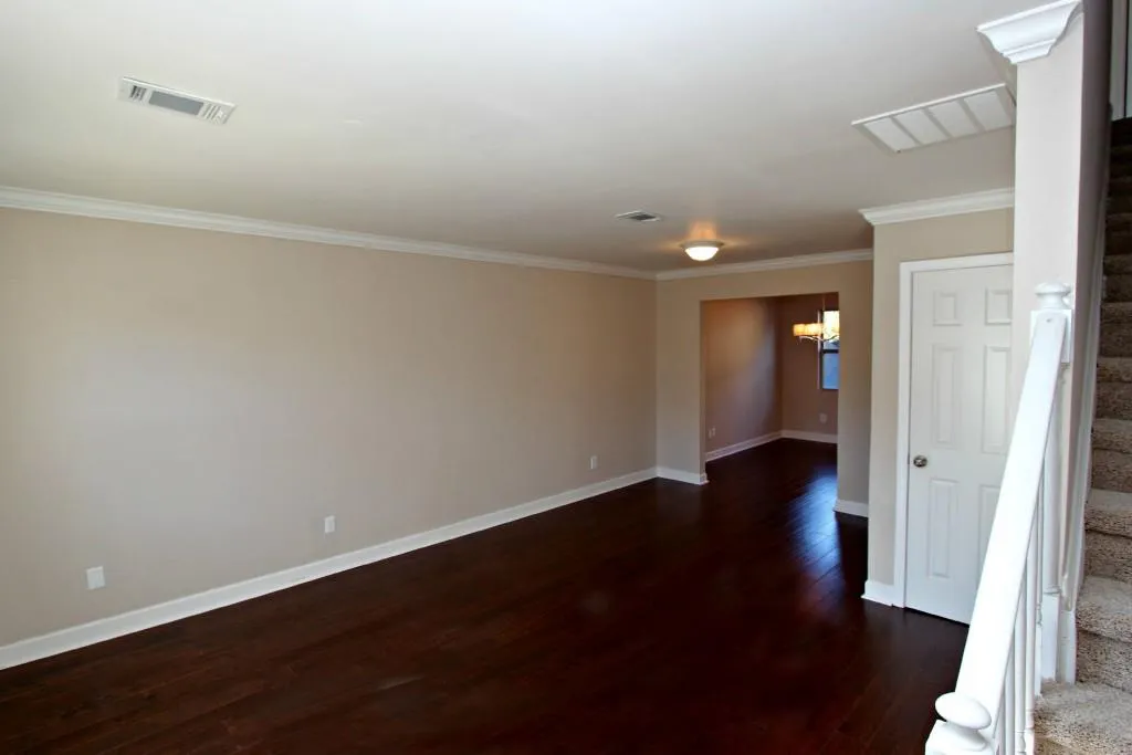 265 Winding River Drive Unit F, Sandy Springs, Georgia 30350, 2 Bedrooms Bedrooms, ,1 BathroomBathrooms,Residential,Sold,265 Winding River Drive Unit F,5628036