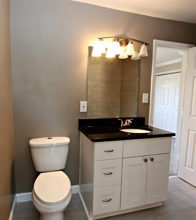 265 Winding River Drive Unit F, Sandy Springs, Georgia 30350, 2 Bedrooms Bedrooms, ,1 BathroomBathrooms,Residential,Sold,265 Winding River Drive Unit F,5628036