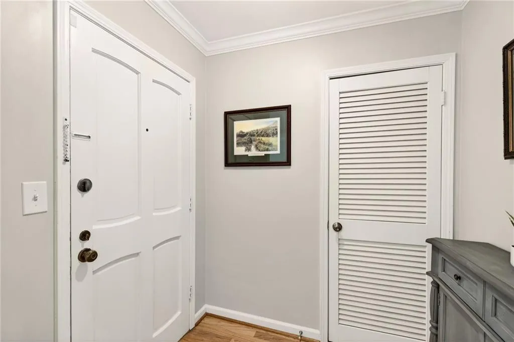 116 Rosaire Place Nw, Atlanta, Georgia 30327, 2 Bedrooms Bedrooms, 0 ,2 BathroomsBathrooms,Residential,Sold,116 Rosaire Place Nw,7697599