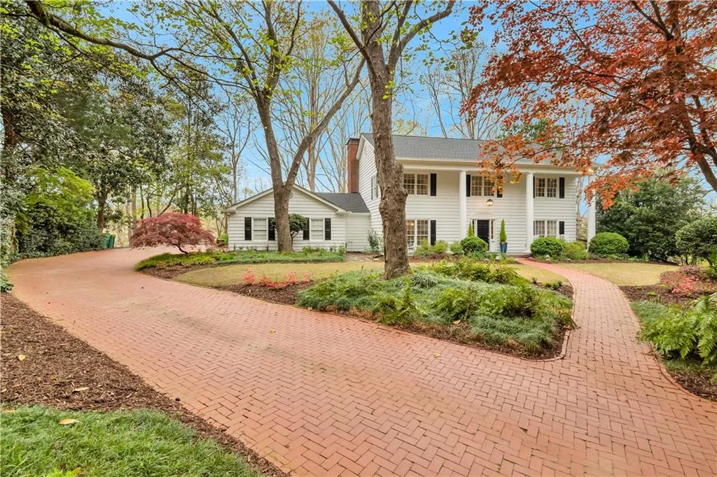 9030 River Run, Sandy Springs, Georgia 30350, 5 Bedrooms Bedrooms, ,4 BathroomsBathrooms,Residential,Sold,9030 River Run,7033039