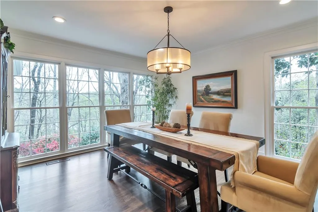 9030 River Run, Sandy Springs, Georgia 30350, 5 Bedrooms Bedrooms, ,4 BathroomsBathrooms,Residential,Sold,9030 River Run,7033039