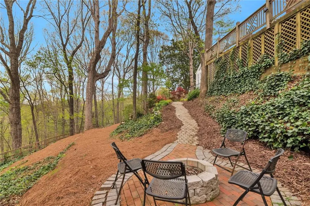 9030 River Run, Sandy Springs, Georgia 30350, 5 Bedrooms Bedrooms, ,4 BathroomsBathrooms,Residential,Sold,9030 River Run,7033039