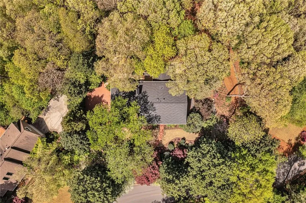 9030 River Run, Sandy Springs, Georgia 30350, 5 Bedrooms Bedrooms, ,4 BathroomsBathrooms,Residential,Sold,9030 River Run,7033039
