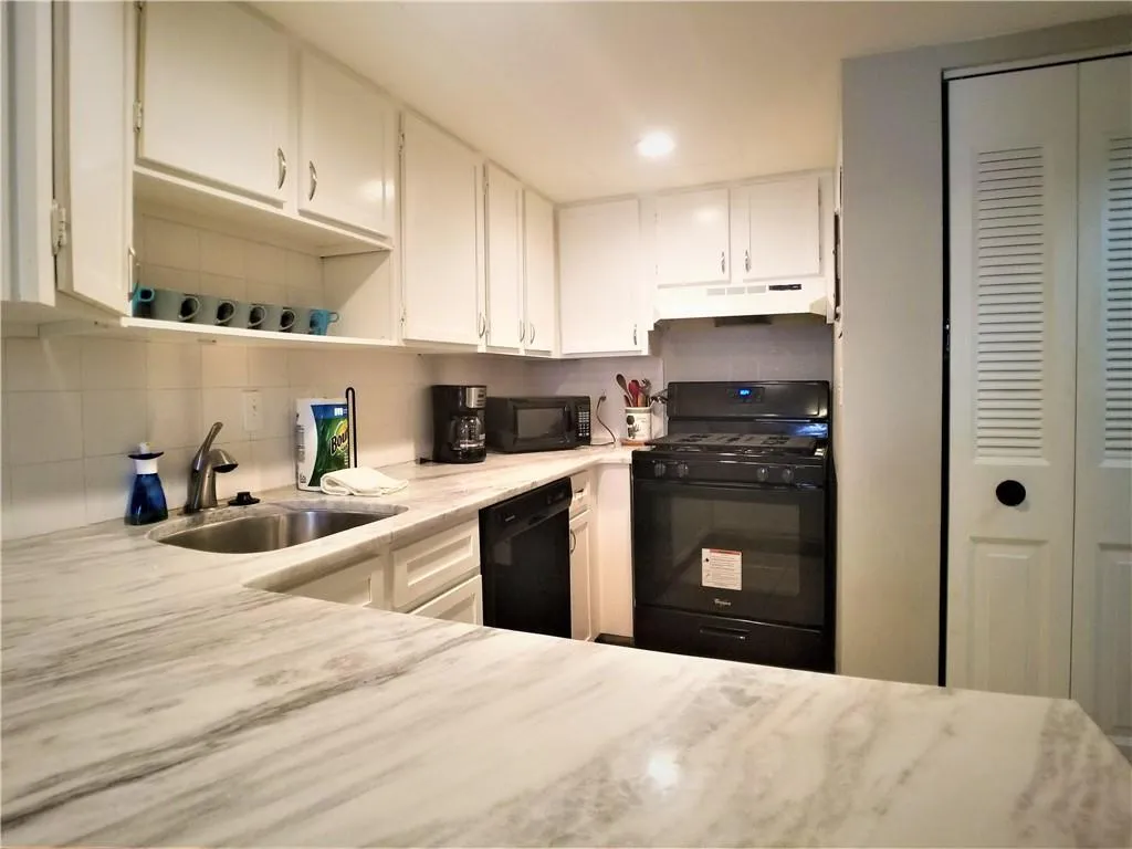 475 Granite Ridge Pl, Atlanta, Georgia 30350, 2 Bedrooms Bedrooms, ,2 BathroomsBathrooms,Residential,Sold,475 Granite Ridge Pl,6597187