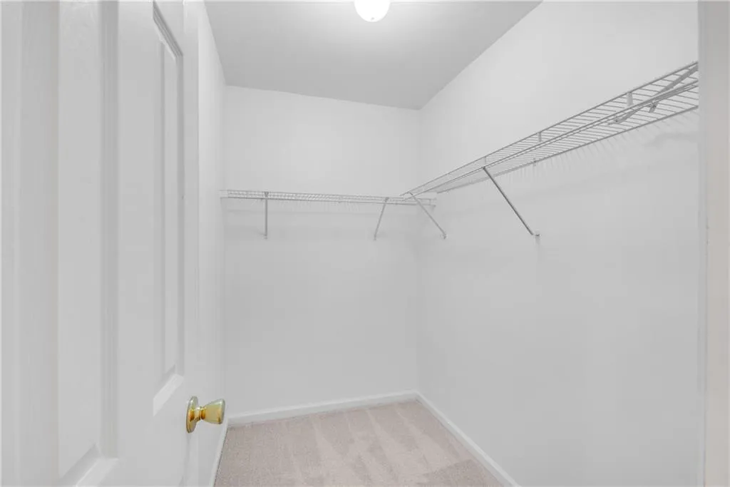 503 Brighton Point, Sandy Springs, Georgia 30328, 2 Bedrooms Bedrooms, ,2 BathroomsBathrooms,Residential,Sold,503 Brighton Point,6853288