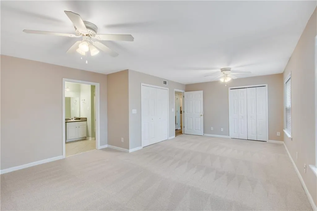 503 Brighton Point, Sandy Springs, Georgia 30328, 2 Bedrooms Bedrooms, ,2 BathroomsBathrooms,Residential,Sold,503 Brighton Point,6853288