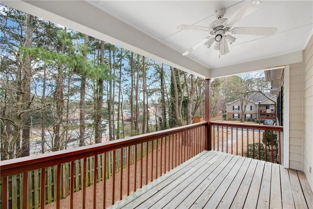 503 Brighton Point, Sandy Springs, Georgia 30328, 2 Bedrooms Bedrooms, ,2 BathroomsBathrooms,Residential,Sold,503 Brighton Point,6853288