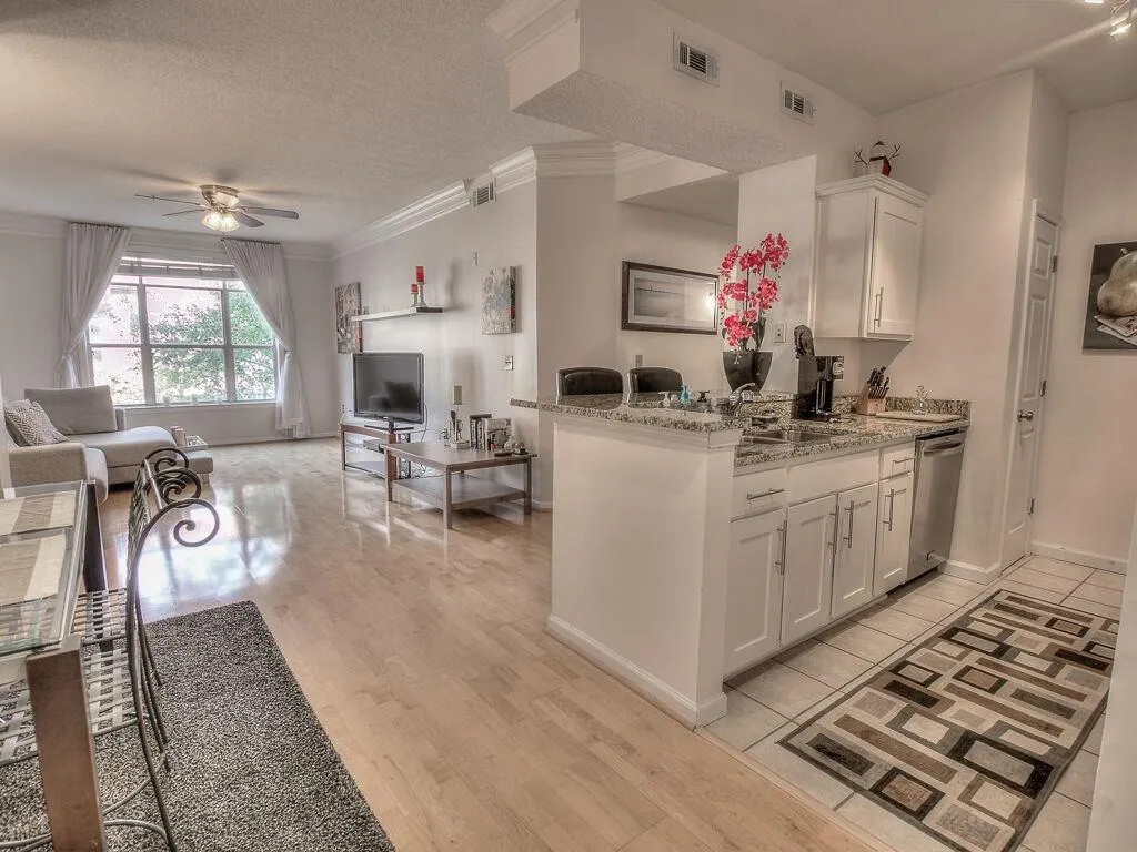 955 Ne Juniper Street Ne Unit 3227, Atlanta, Georgia 30309, 1 Bedroom Bedrooms, ,1 BathroomBathrooms,Residential,Sold,955 Ne Juniper Street Ne Unit 3227,5773633