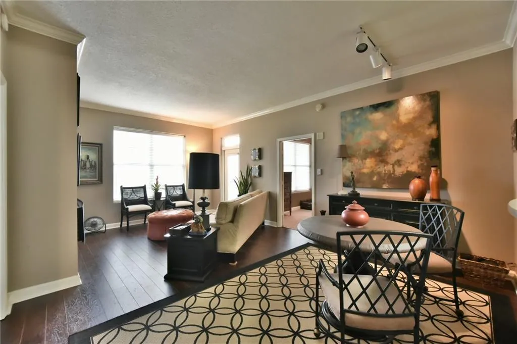 1101 Juniper Street Ne Unit 623, Atlanta, Georgia 30309, 2 Bedrooms Bedrooms, ,2 BathroomsBathrooms,Residential,Sold,1101 Juniper Street Ne Unit 623,5707833