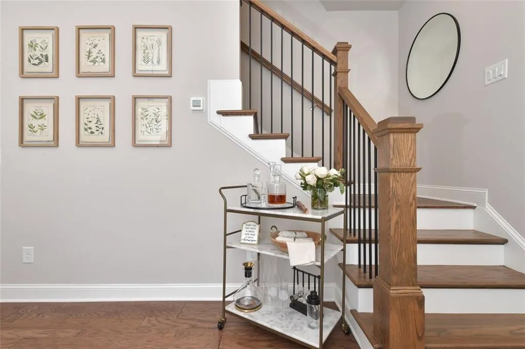 4340 Parkside Place, Sandy Springs, Georgia 30342, 3 Bedrooms Bedrooms, ,3 BathroomsBathrooms,Residential,Sold,4340 Parkside Place,6948247