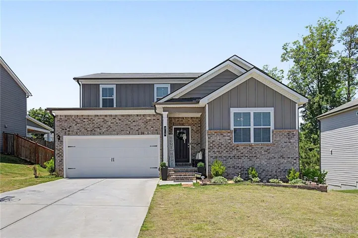 215 Summit Pointe Drive, Dallas, Georgia 30132