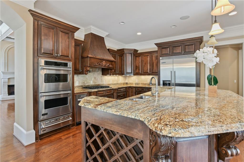 330 Heards Ferry Road, Sandy Springs, Georgia 30328, 8 Bedrooms Bedrooms, ,8 BathroomsBathrooms,Residential,Sold,330 Heards Ferry Road,7294870