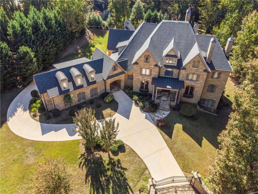 330 Heards Ferry Road, Sandy Springs, Georgia 30328, 8 Bedrooms Bedrooms, ,8 BathroomsBathrooms,Residential,Sold,330 Heards Ferry Road,7294870