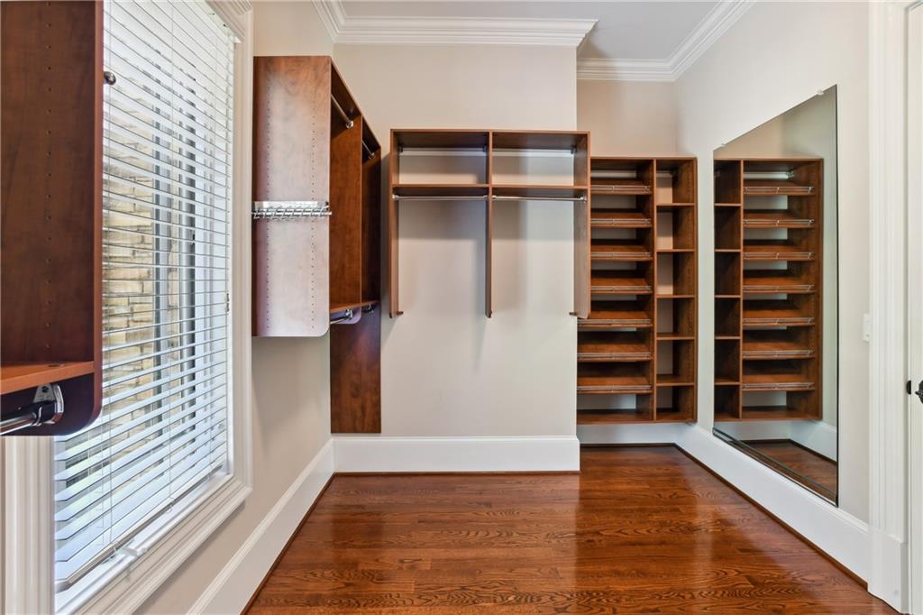 330 Heards Ferry Road, Sandy Springs, Georgia 30328, 8 Bedrooms Bedrooms, ,8 BathroomsBathrooms,Residential,Sold,330 Heards Ferry Road,7294870