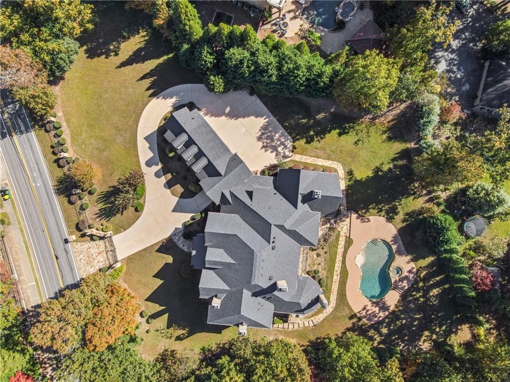 330 Heards Ferry Road, Sandy Springs, Georgia 30328, 8 Bedrooms Bedrooms, ,8 BathroomsBathrooms,Residential,Sold,330 Heards Ferry Road,7294870